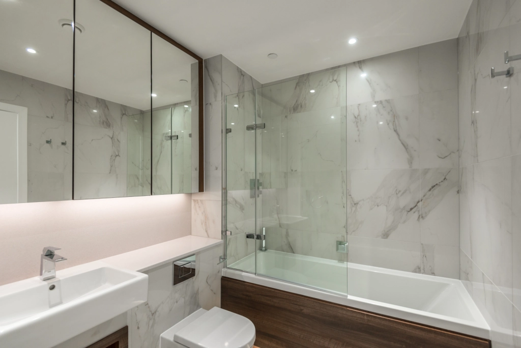 3 bedrooms apartments/flats for sale in Central Avenue, Fulham - SW6 view 5