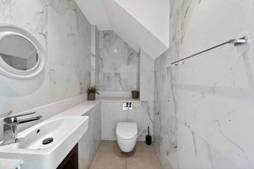 3 bedrooms apartments/flats for sale in Central Avenue, Fulham - SW6 view 18