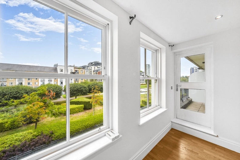 3 bedrooms apartments/flats for sale in Imperial Crescent, Imperial Wharf - SW6 view 10