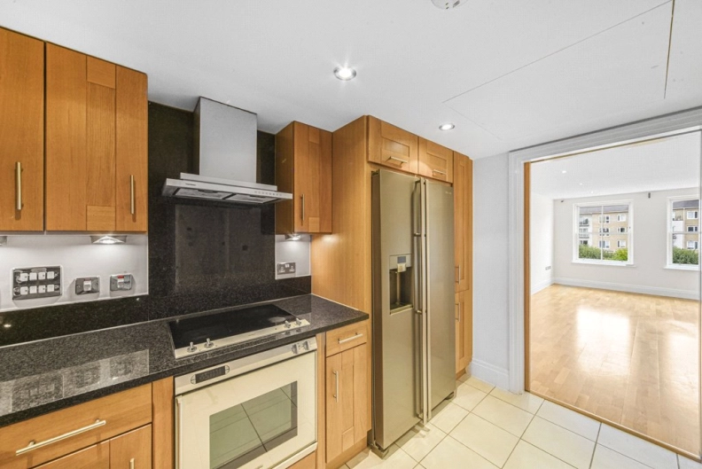 3 bedrooms apartments/flats for sale in Imperial Crescent, Imperial Wharf - SW6 view 11