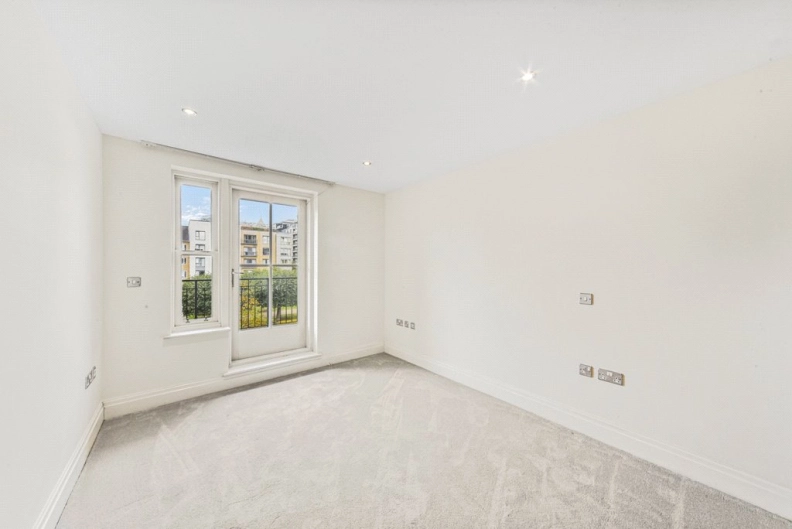 3 bedrooms apartments/flats for sale in Imperial Crescent, Imperial Wharf - SW6 view 4