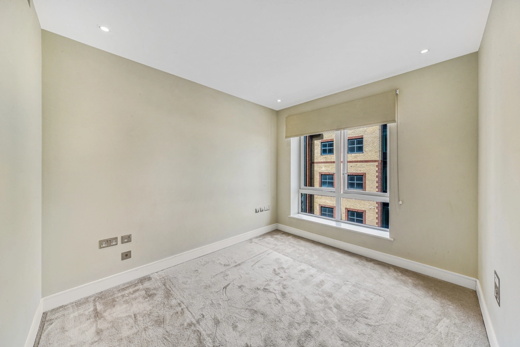 2 bedrooms apartments/flats for sale in Chancellors Road, Hammersmith - W6 view 13