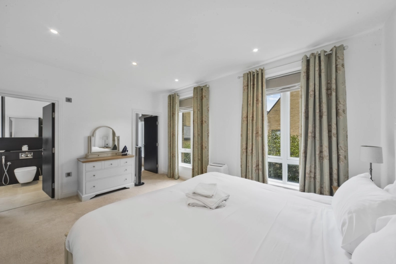 Ashchurch Grove, Bedford Park - image 15