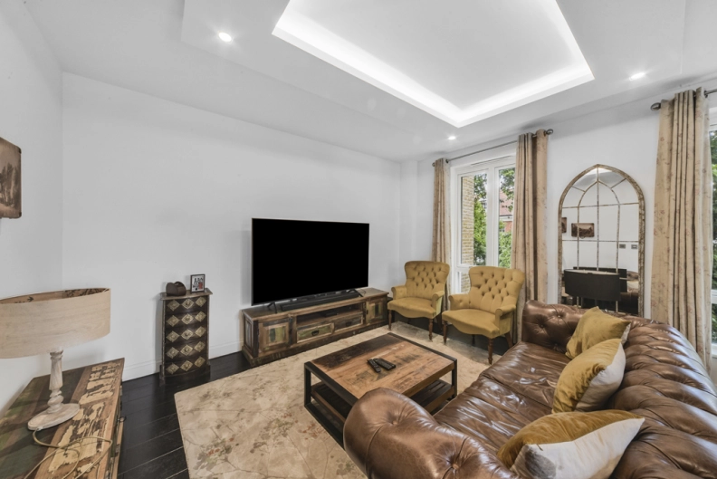 Ashchurch Grove, Bedford Park - image 10