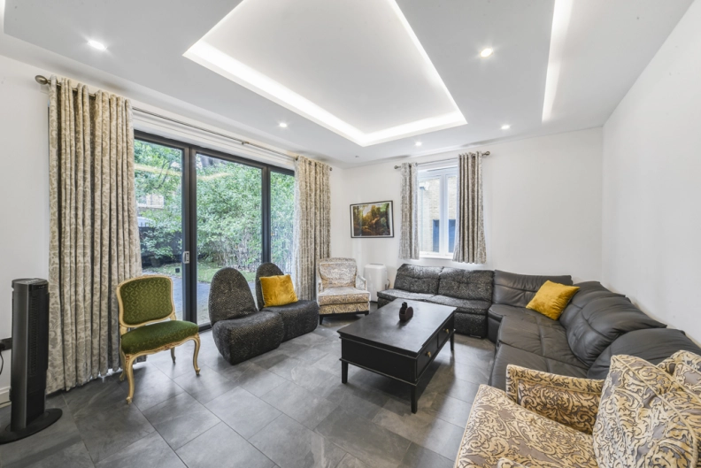 Ashchurch Grove, Bedford Park - image 3