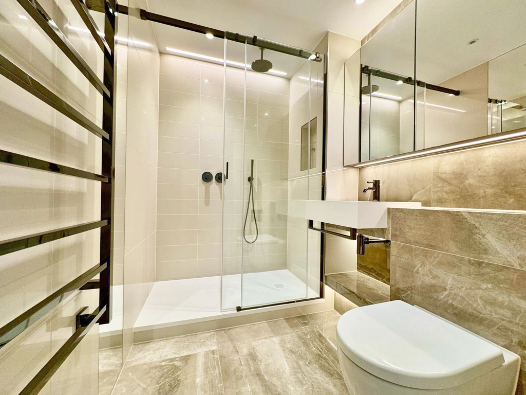 2 bedrooms apartments/flats for sale in Cascade Way, White City - W12 view 14