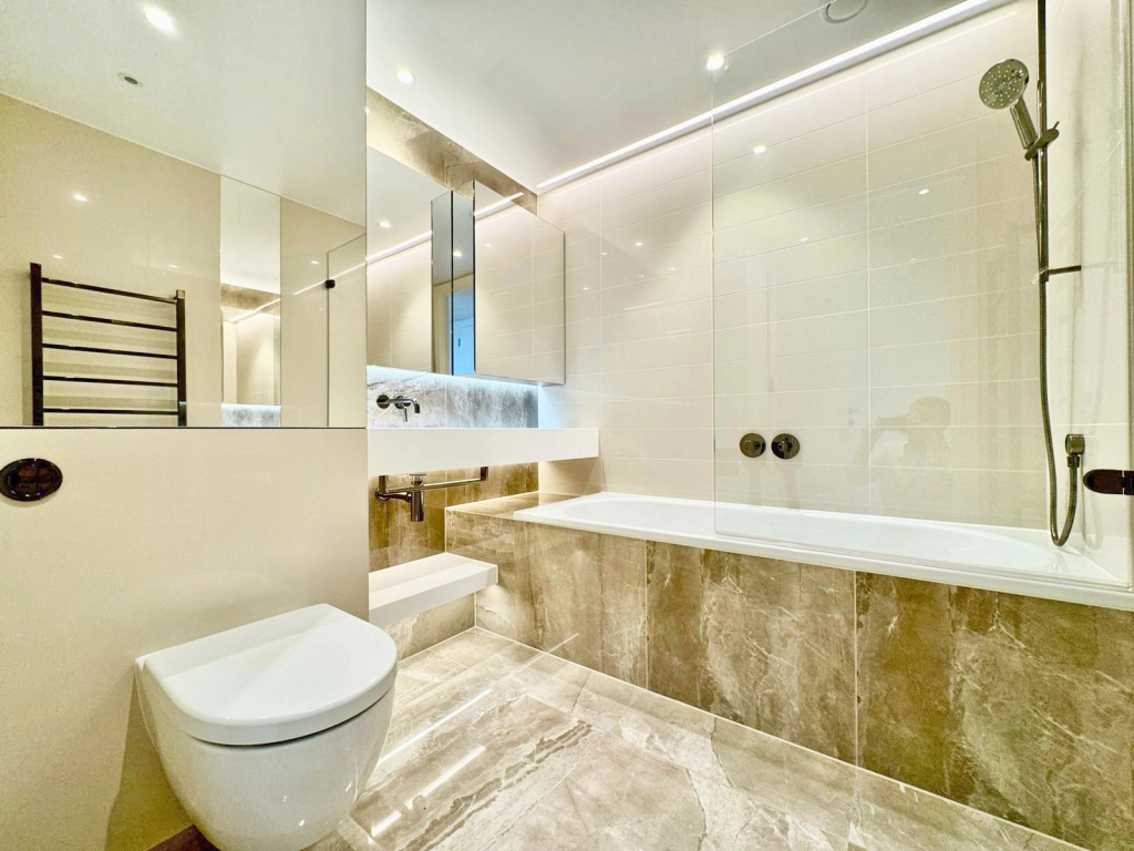 2 bedrooms apartments/flats for sale in Cascade Way, White City - W12 view 6