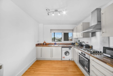 Cornell Square, Nine Elms - SW8 view 11