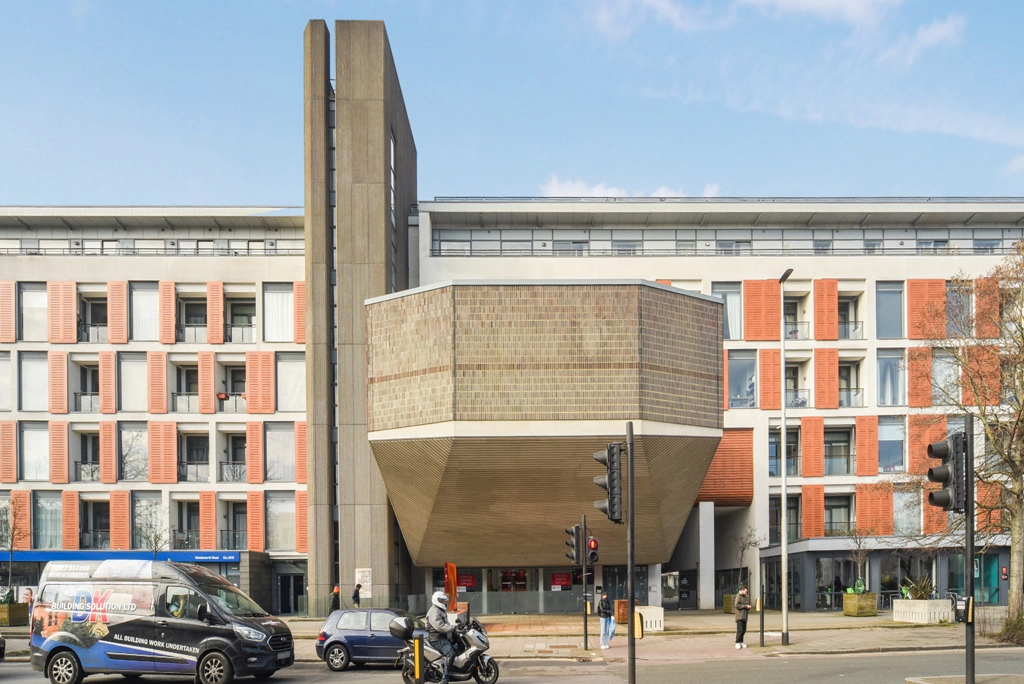 1 bedroom apartments/flats for sale in Cornell Square, Nine Elms - SW8 view 14