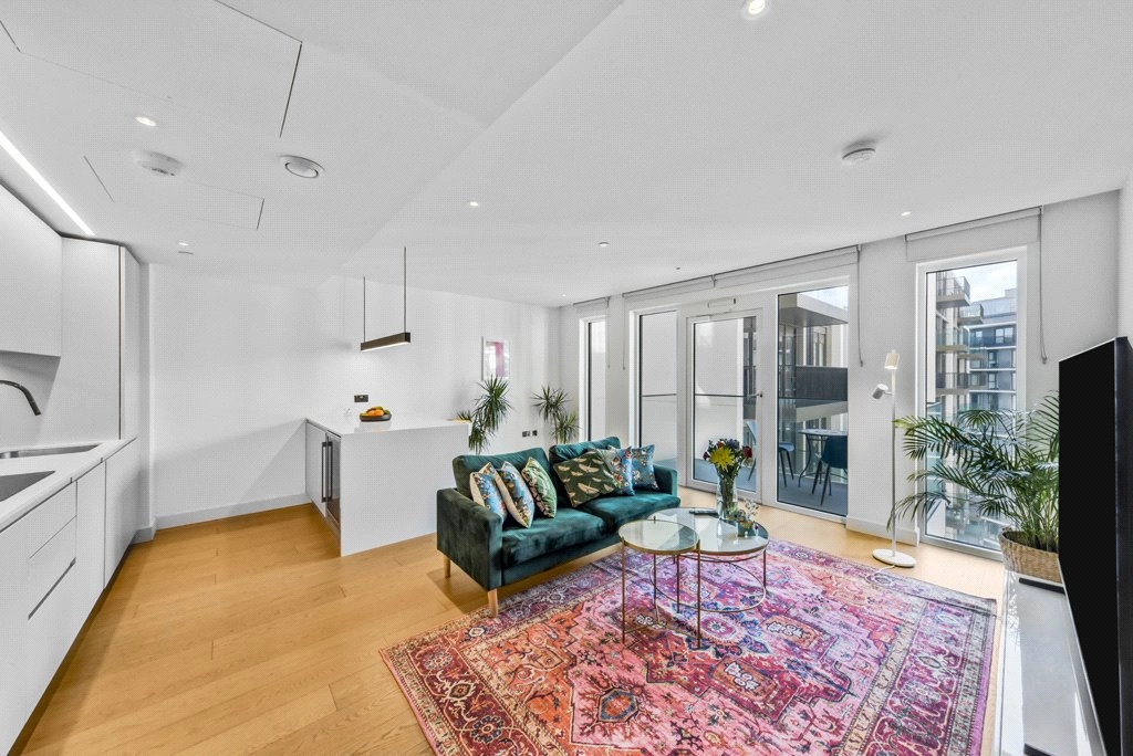 2 bedrooms apartments/flats for sale in Fountain Park Way, London - W12 view 2