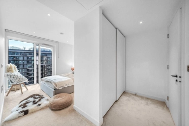 Fountain Park Way, White City - W12 view 14