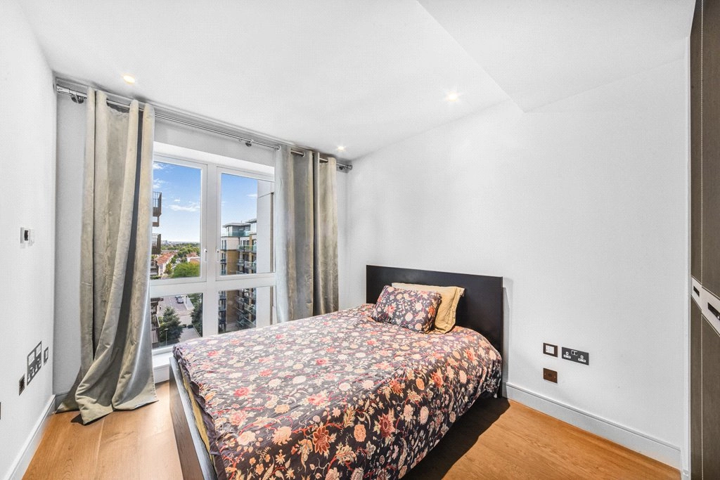 2 bedrooms apartments/flats for sale in Parr's Way, Fulham - W6 view 6