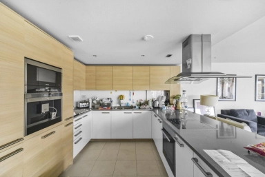 Townmead Road, Imperial Wharf - SW6 view 4