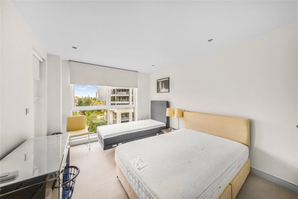 2 bedrooms apartments/flats for sale in Townmead Road, Imperial Wharf - SW6 view 5