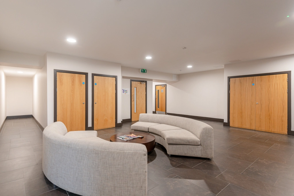 2 bedrooms apartments/flats for sale in Cornell Square, Battersea - SW8 view 18