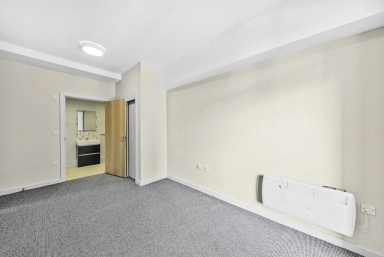 Cornell Square, Battersea - SW8 view 11