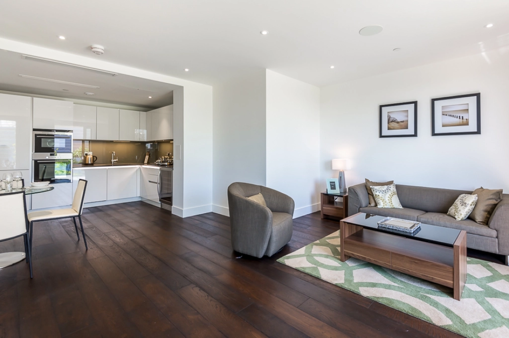 2 bedrooms apartments/flats for sale in Central Avenue, Fulham - SW6 view 3