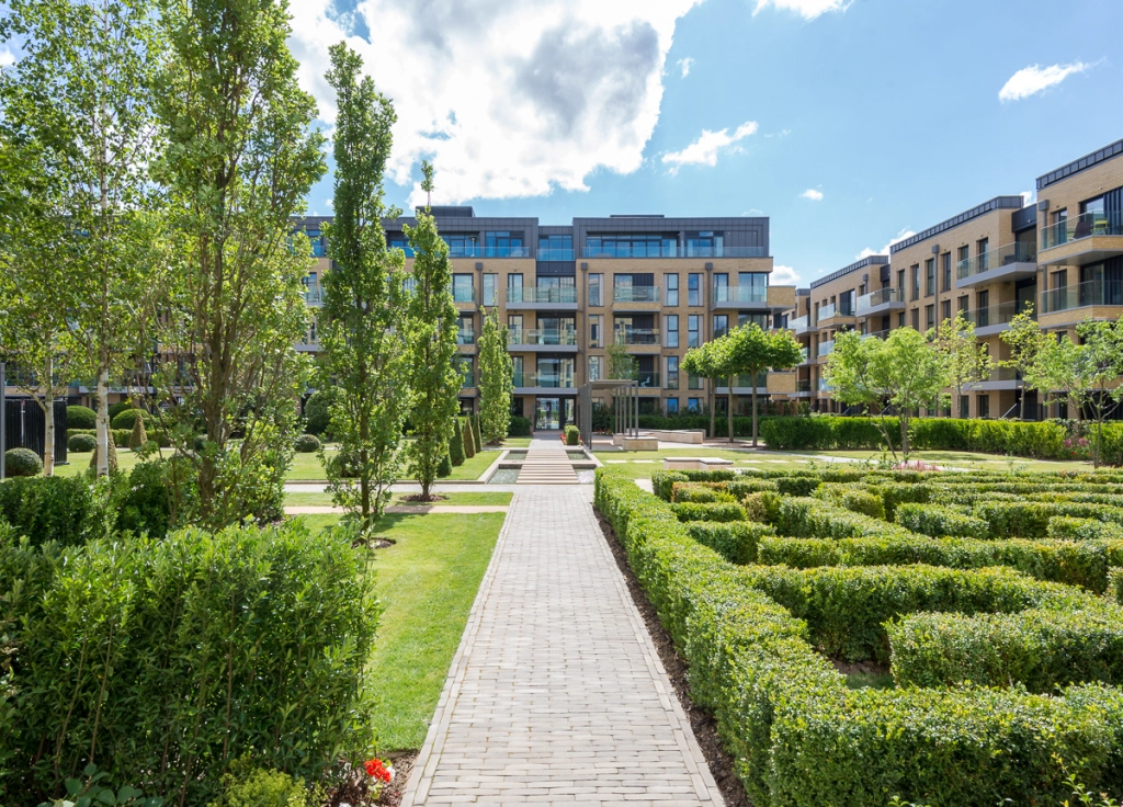 2 bedrooms apartments/flats for sale in Central Avenue, Fulham - SW6 view 11