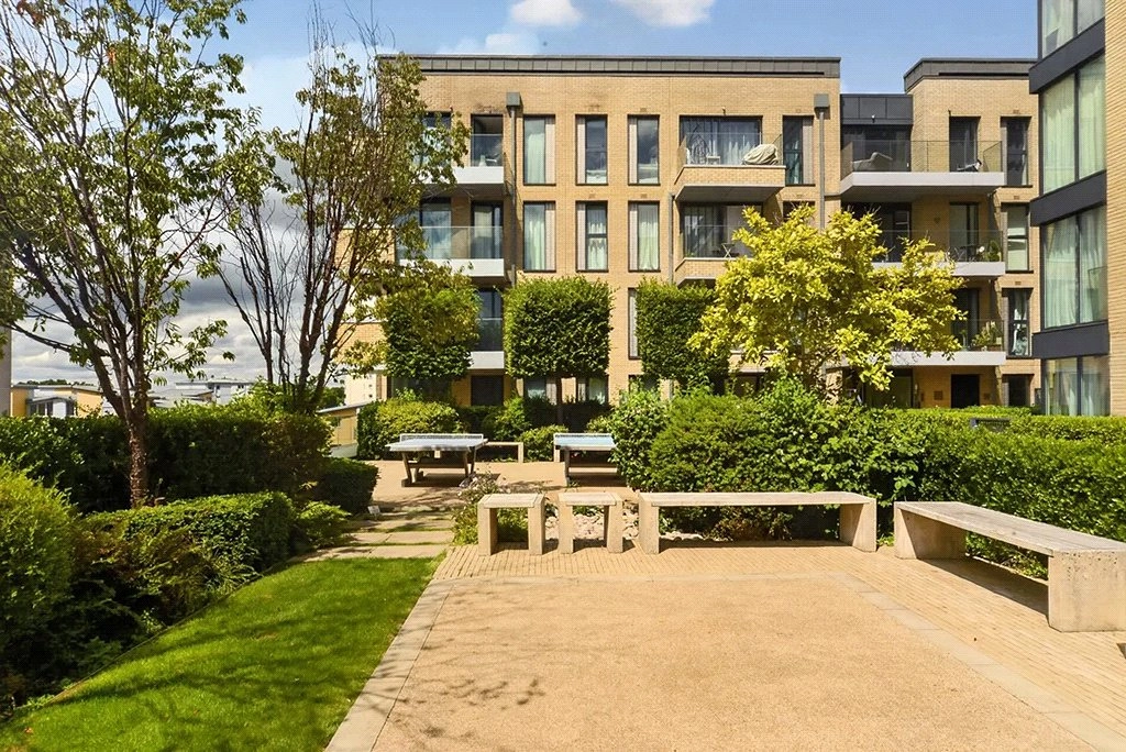 2 bedrooms apartments/flats for sale in Central Avenue, Fulham - SW6 view 22