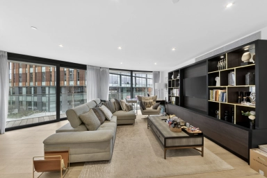 Parr's Way, Hammersmith - W6 view 2