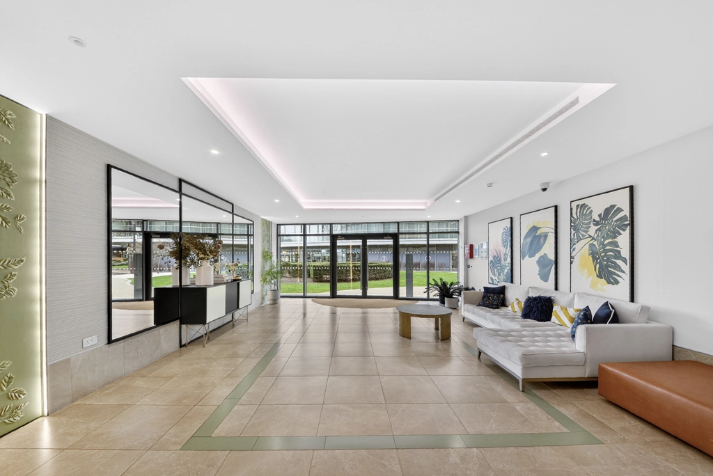 2 bedrooms apartments/flats for sale in Parr's Way, Hammersmith - W6 view 17