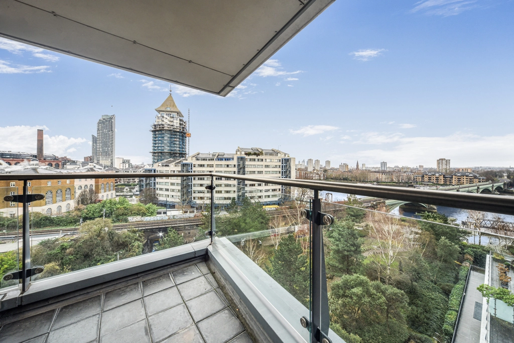 2 bedrooms apartments/flats for sale in The Boulevard, Imperial Wharf - SW6 view 14