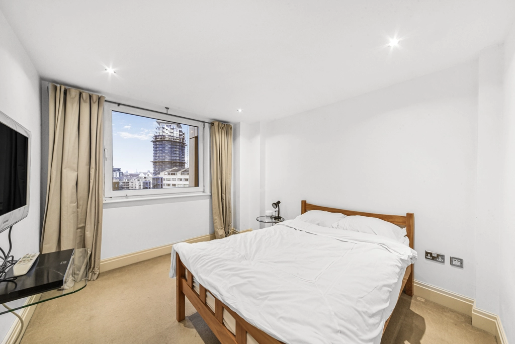 2 bedrooms apartments/flats for sale in The Boulevard, Imperial Wharf - SW6 view 6