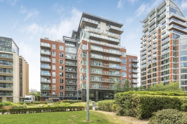 Juniper Drive, Wandsworth - SW18 view 1