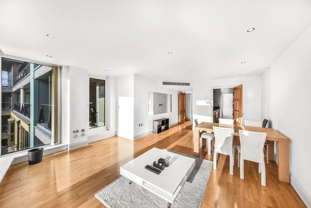 2 bedrooms apartments/flats for sale in The Boulevard, Imperial Wharf - SW6 view 2