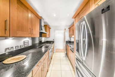 The Boulevard, Imperial Wharf - SW6 view 3