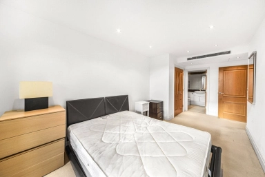 The Boulevard, Imperial Wharf - SW6 view 13