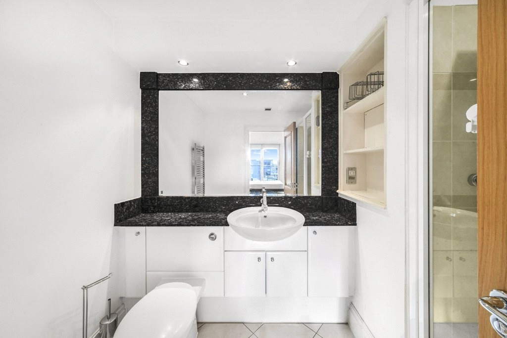 2 bedrooms apartments/flats for sale in The Boulevard, Imperial Wharf - SW6 view 14