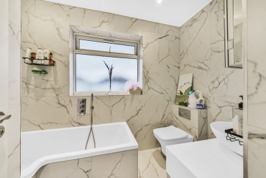 Waters Road, Kingston upon Thames - KT1 view 6