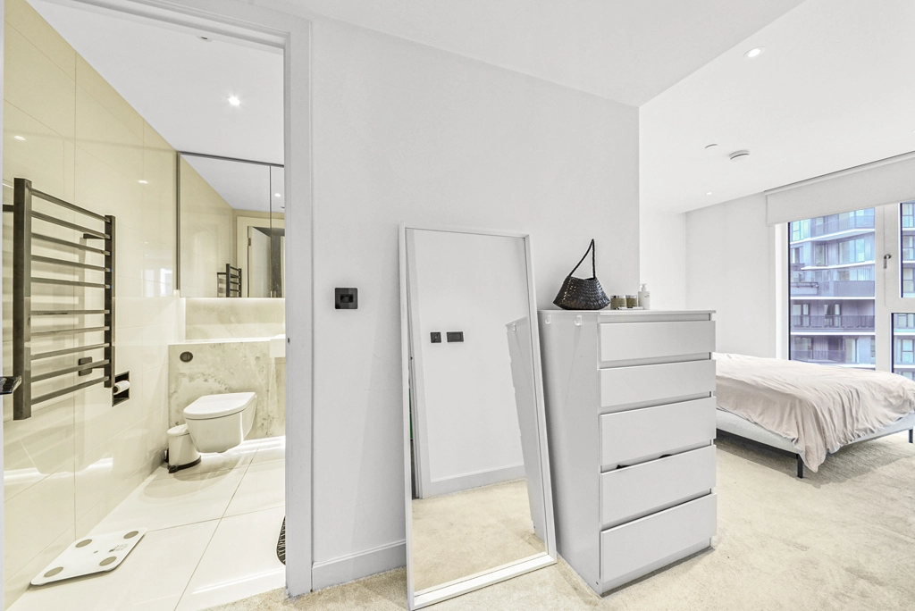 2 bedrooms apartments/flats for sale in Fountain Park Way, White City - W12 view 11