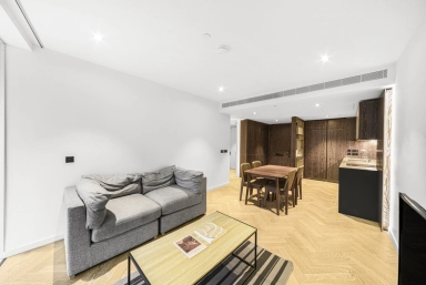 Circus Road West, Vauxhall - SW11 view 2