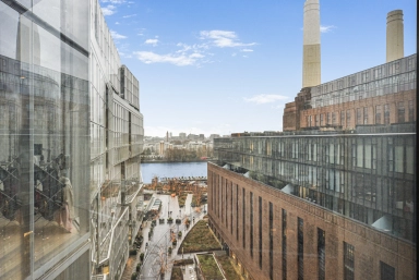 Circus Road West, Vauxhall - SW11 view 1