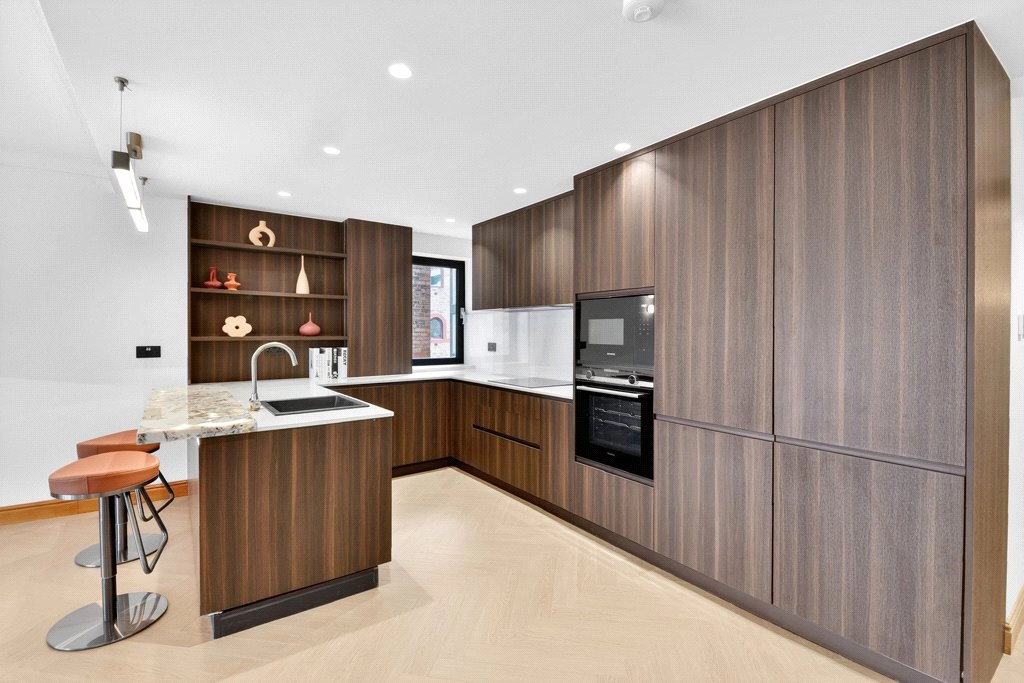 2 bedrooms apartments/flats for sale in William Morris Way, Imperial Wharf - SW6 view 4