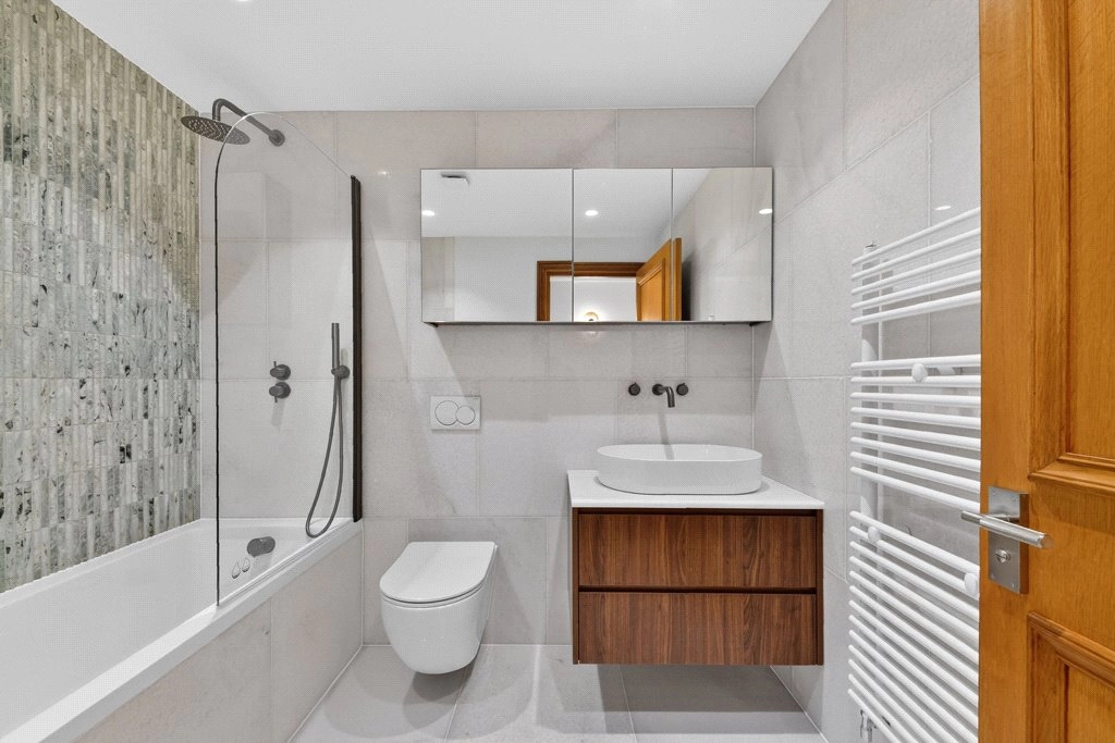 2 bedrooms apartments/flats for sale in William Morris Way, Imperial Wharf - SW6 view 20