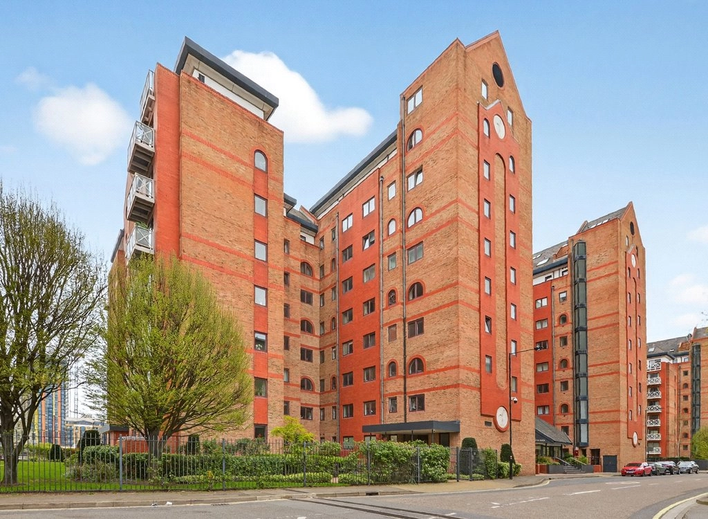 2 bedrooms apartments/flats for sale in William Morris Way, Imperial Wharf - SW6 view 23