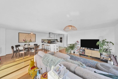 Great West Road, Hammersmith - W6 view 11