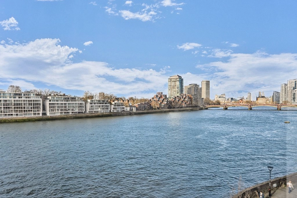 1 bedroom apartments/flats for sale in Nine Elms Lane, Nine Elms - SW8 view 8