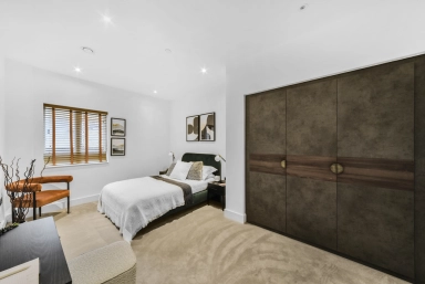 Monarch Square, Wandsworth - SW11 view 12