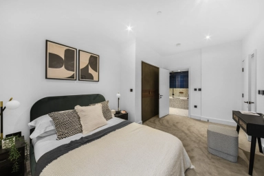 Monarch Square, Wandsworth - SW11 view 5