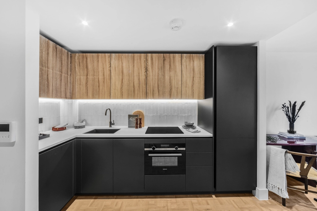 1 bedroom apartments/flats for sale in Danvers Avenue, Battersea - SW11 view 5