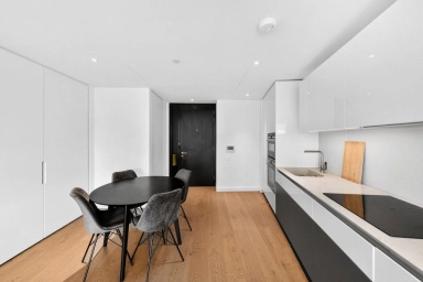 Electric Boulevard, Nine Elms - SW11 view 5