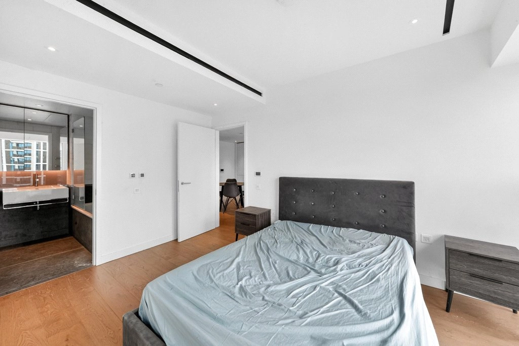 1 bedroom apartments/flats for sale in Electric Boulevard, Nine Elms - SW11 view 12