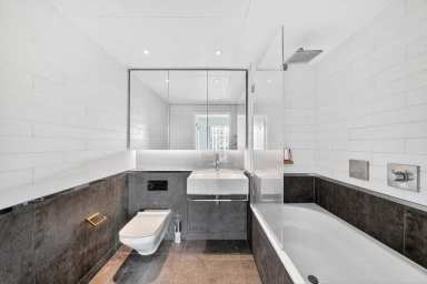 Electric Boulevard, Nine Elms - SW11 view 7