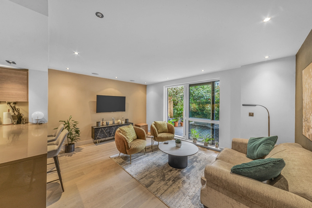 2 bedrooms apartments/flats for sale in Park Street, Fulham - SW6 view 3