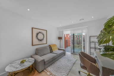 Exchange Gardens, Vauxhall - SW8 view 9