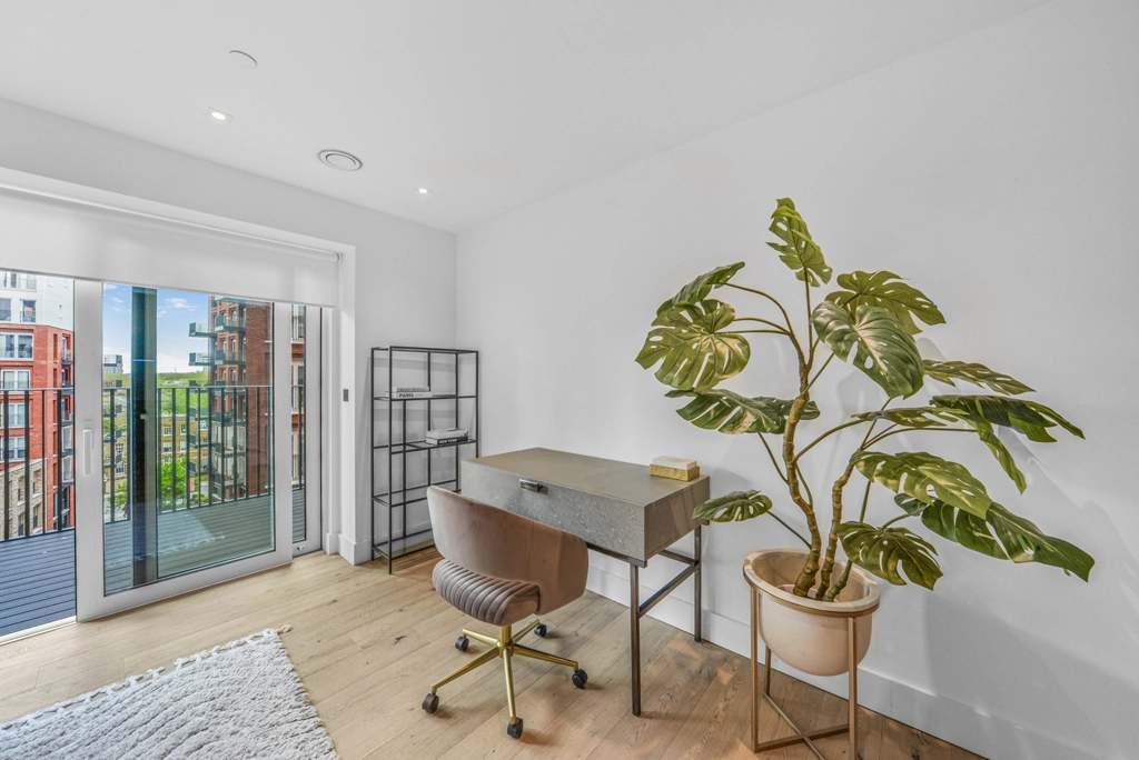 1 bedroom apartments/flats for sale in Exchange Gardens, Vauxhall - SW8 view 10